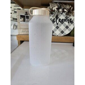Vintage Rubbermaid Servin Saver Quart Juice Bottle Drink Container Almond Lid
